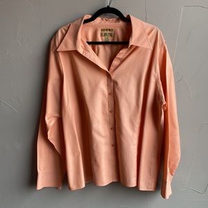 Gold Label Westbound Apricot Colored Shirt Non-Iron w/Long Sleeves Size 20 W